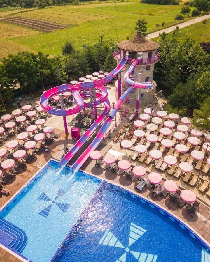 Hotel The Wind Mills Hydropark Gorna Malina Exteriér fotografie