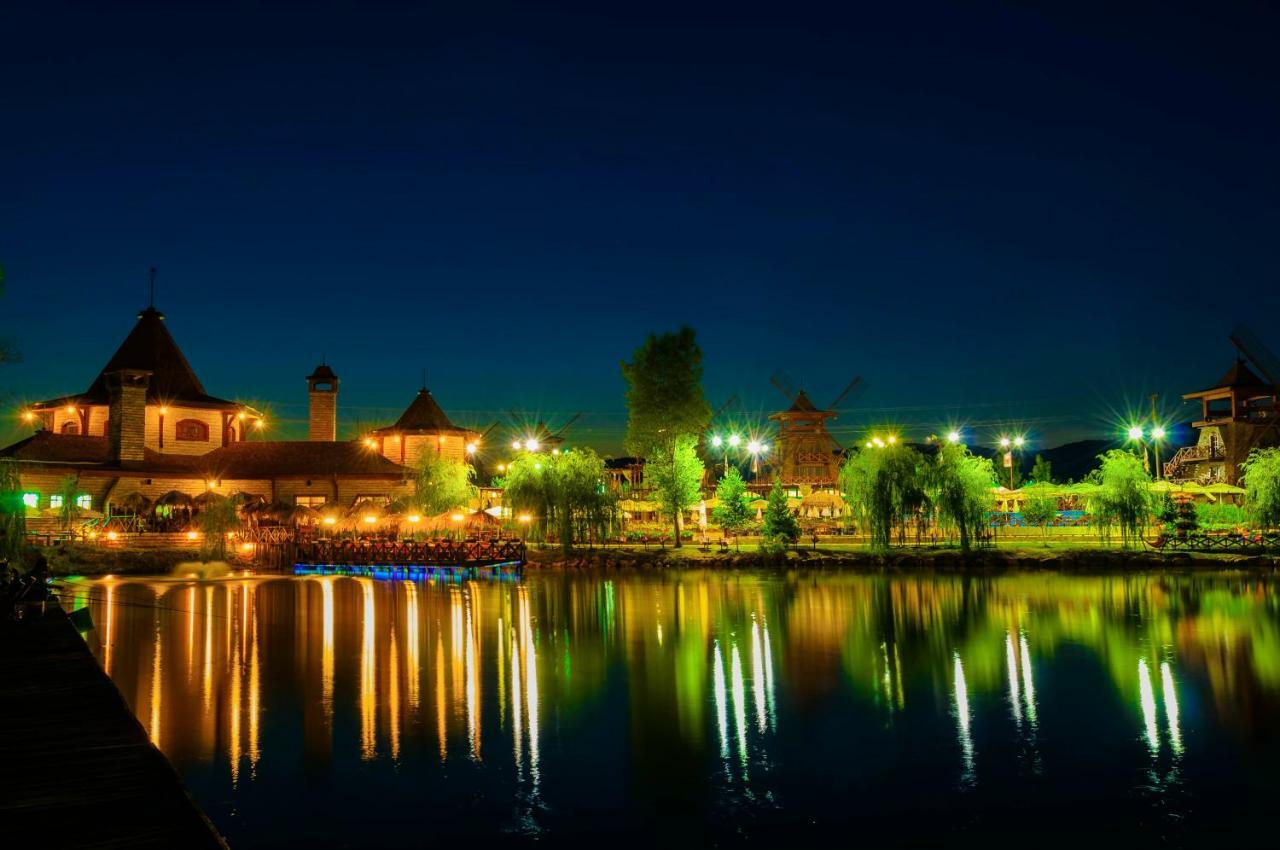 Hotel The Wind Mills Hydropark Gorna Malina Exteriér fotografie